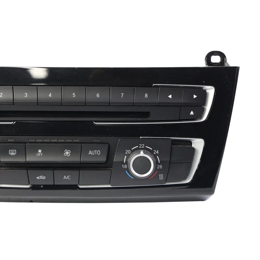 Panel Klimatyzacji Ogrzewania Radia do BMW F20 LCI F21 LCI F22 o numerze 9384045 BMW F20 LCI F21 LCI F22 Panel Klimatyzacji Ogrzewania Radia - SKU 9384045-2 - Numer Części 9384045