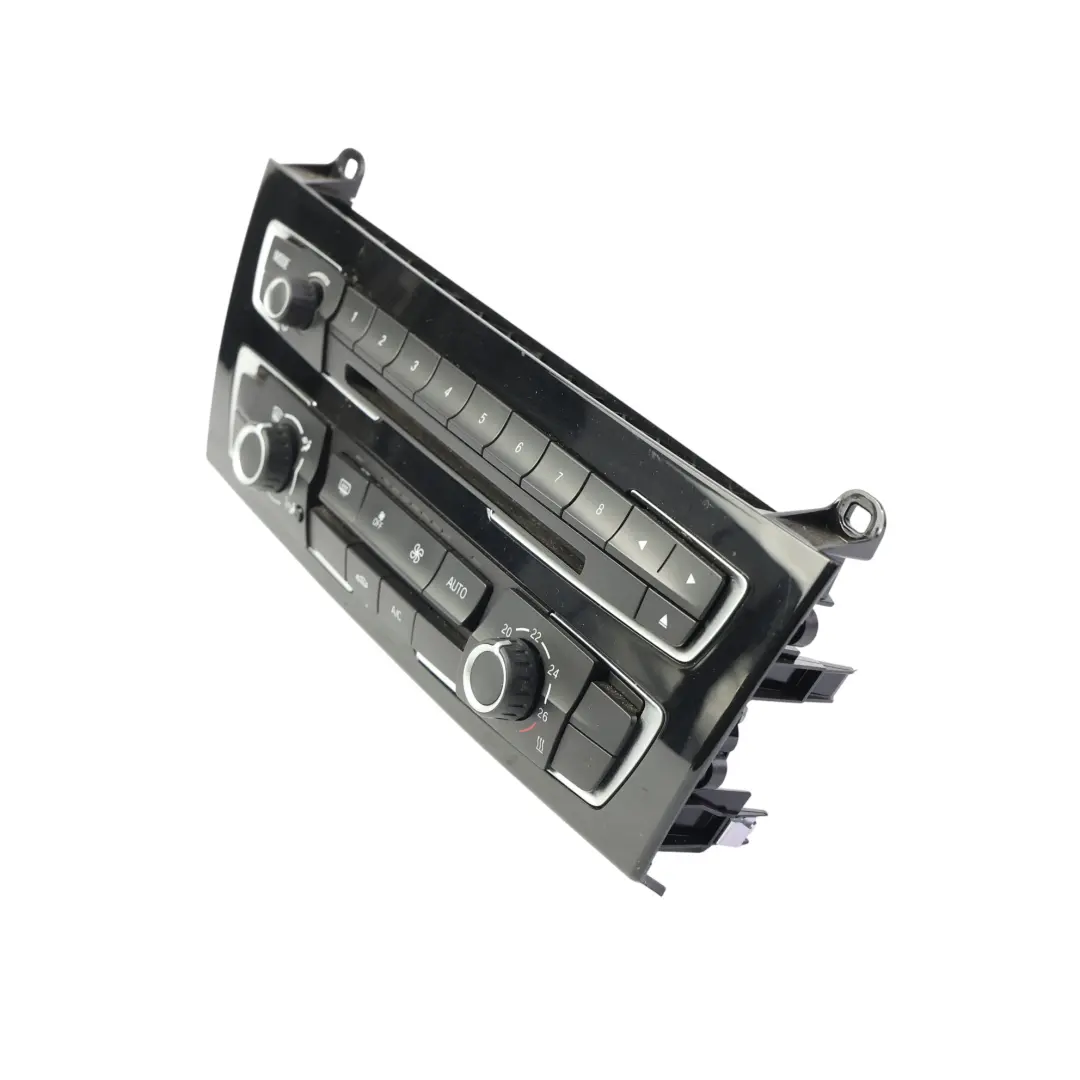 Panel Klimatyzacji Ogrzewania Radia do BMW F20 LCI F21 LCI F22 o numerze 9384045 BMW F20 LCI F21 LCI F22 Panel Klimatyzacji Ogrzewania Radia - SKU 9384045-2 - Numer Części 9384045