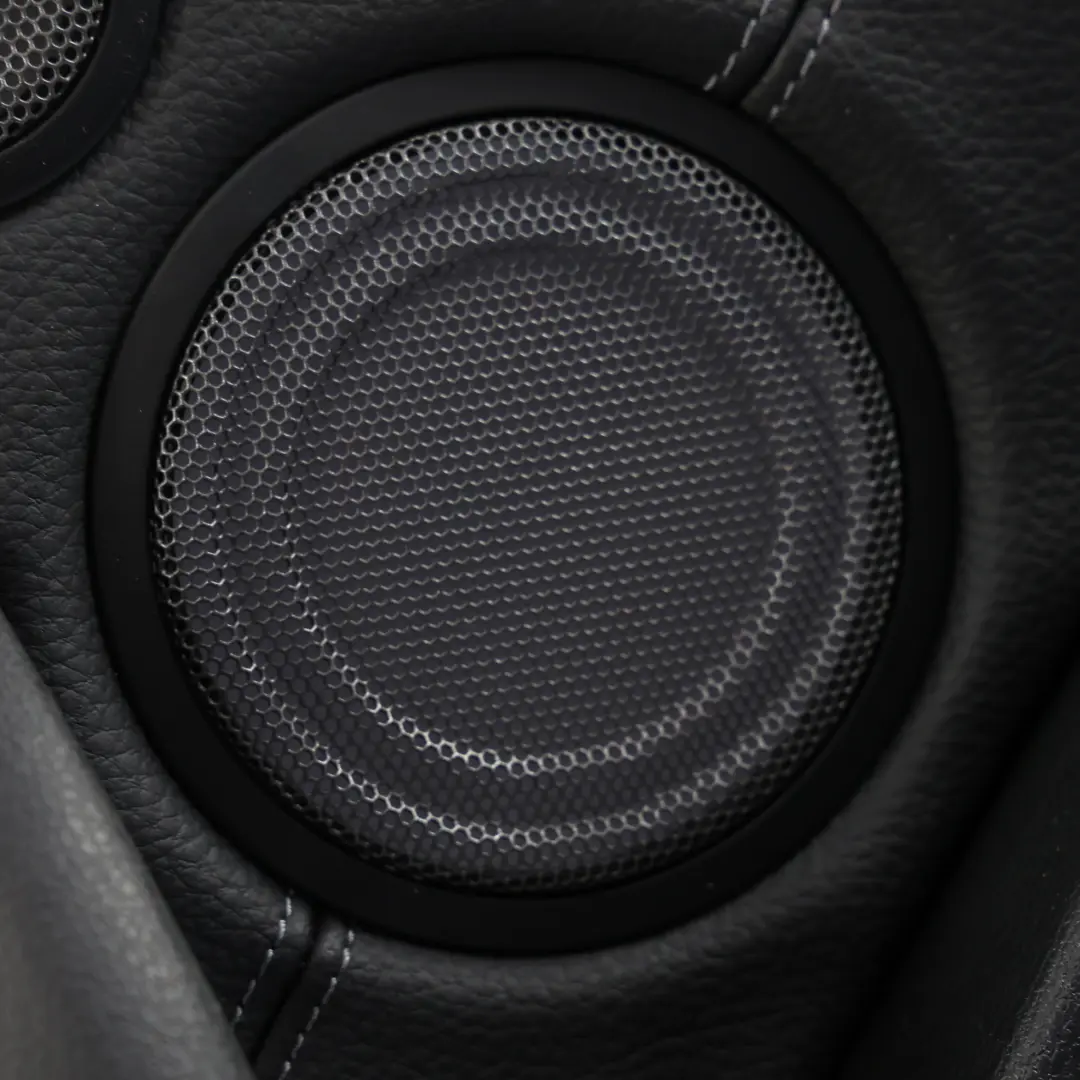 BMW X2 F39 Garniture Panneau Porte Arrière Gauche Cuir Noir Couture Grise - SKU 9471677 - Numéro de pièce 9471677