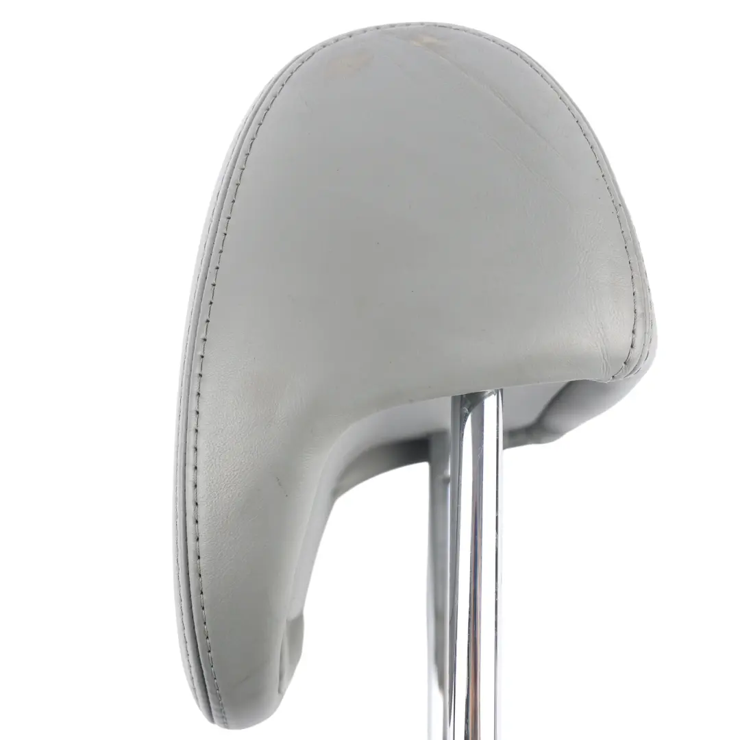 Appui-tête Central Arrière Cuir Gris Acier pour Porsche Cayenne 9PA à propos du numéro de pièce 95552281801 Porsche Cayenne 9PA Appui-tête Central Arrière Cuir Gris Acier - SKU 95552281801-1 - Numéro de pièce 95552281801