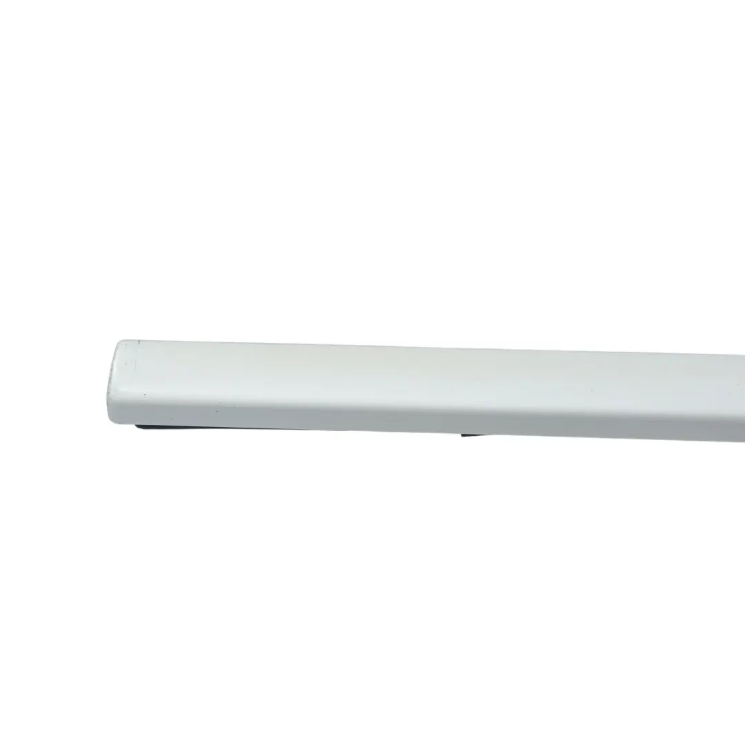 Fensterdichtung Vorne Links Chrom für Porsche Cayenne 9PA mit Teilenummer 95553147700 Porsche Cayenne 9PA Fensterdichtung Vorne Links Chrom - SKU 95553147700 - Teilenummer 95553147700