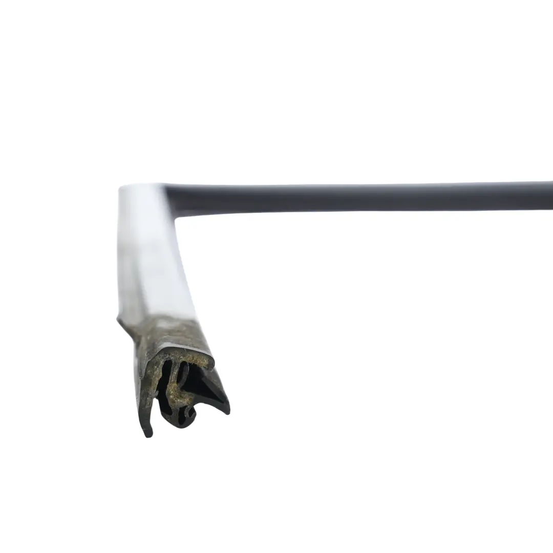 7L Rear Door Window Guide Seal Left N/S 7L0839431 to Porsche Cayenne 9PA VW Touareg with Part number 95553343100 Porsche Cayenne 9PA VW Touareg 7L Rear Door Window Guide Seal Left N/S 7L0839431 - SKU 95553343100 - Part number 95553343100