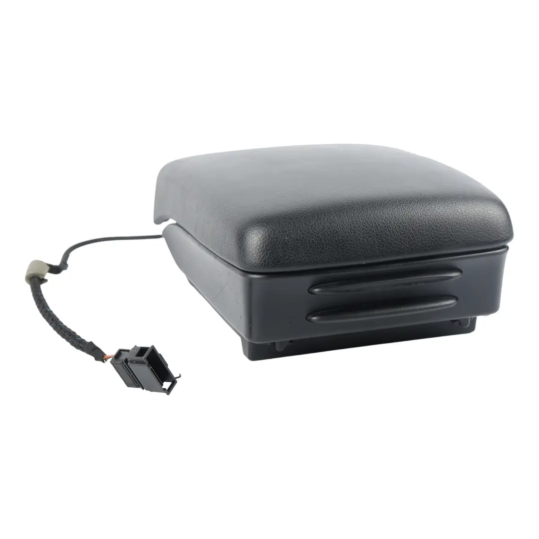 Copertura Bracciolo Console Similpelle Nero per Porsche Cayenne 9PA con numero di parte 95555230801 Porsche Cayenne 9PA Copertura Bracciolo Console Similpelle Nero - SKU 95555230801 - Numero di parte 95555230801