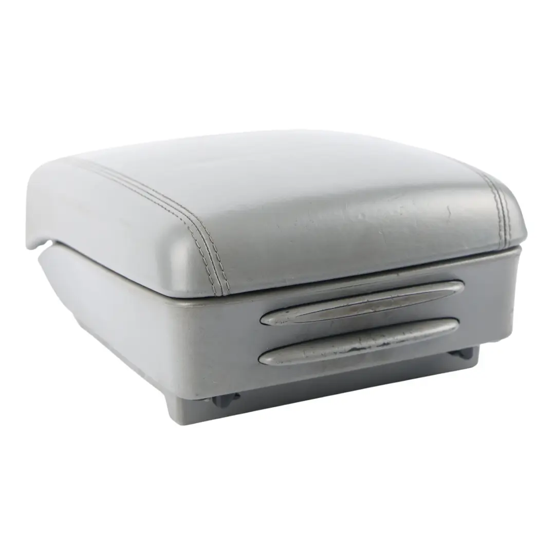 Mittelkonsole Armlehne Abdeckung Leder Stahlgrau für Porsche Cayenne 9PA mit Teilenummer 95555230901 Porsche Cayenne 9PA Mittelkonsole Armlehne Abdeckung Leder Stahlgrau - SKU 95555230901-1 - Teilenummer 95555230901