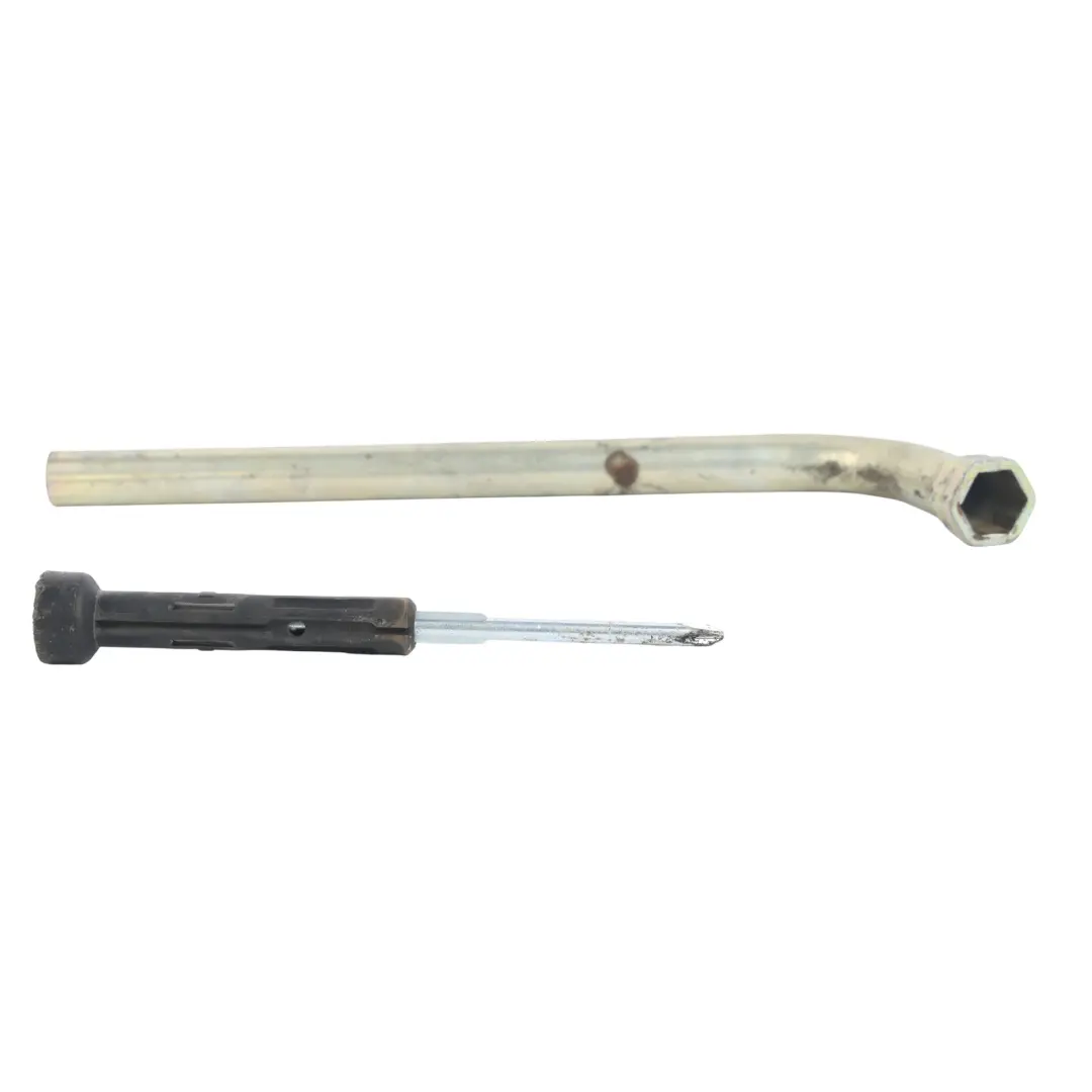 Porsche Cayenne 955 Tow Eye Toolkit Foam Holder Jack Tool Kit Set 7L0012113 - SKU 95572110200 - Part number 95572110200