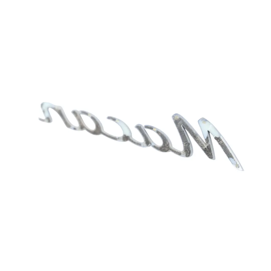 Emblema Letras Cromado Portón Trasero para Porsche Macan 95B con número de pieza 95B853675 Porsche Macan 95B Emblema Letras Cromado Portón Trasero - SKU 95B853675 - Número de pieza 95B853675