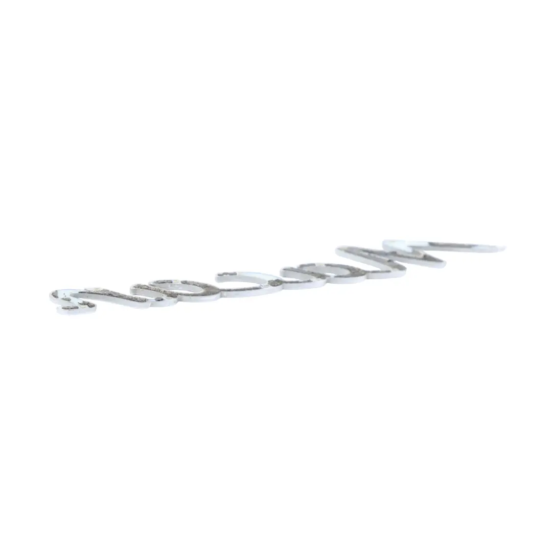 Heckklappe Hinten Chrom Schriftzug Emblem Logo für Porsche Macan 95B mit Teilenummer 95B853675 Porsche Macan 95B Heckklappe Hinten Chrom Schriftzug Emblem Logo - SKU 95B853675 - Teilenummer 95B853675