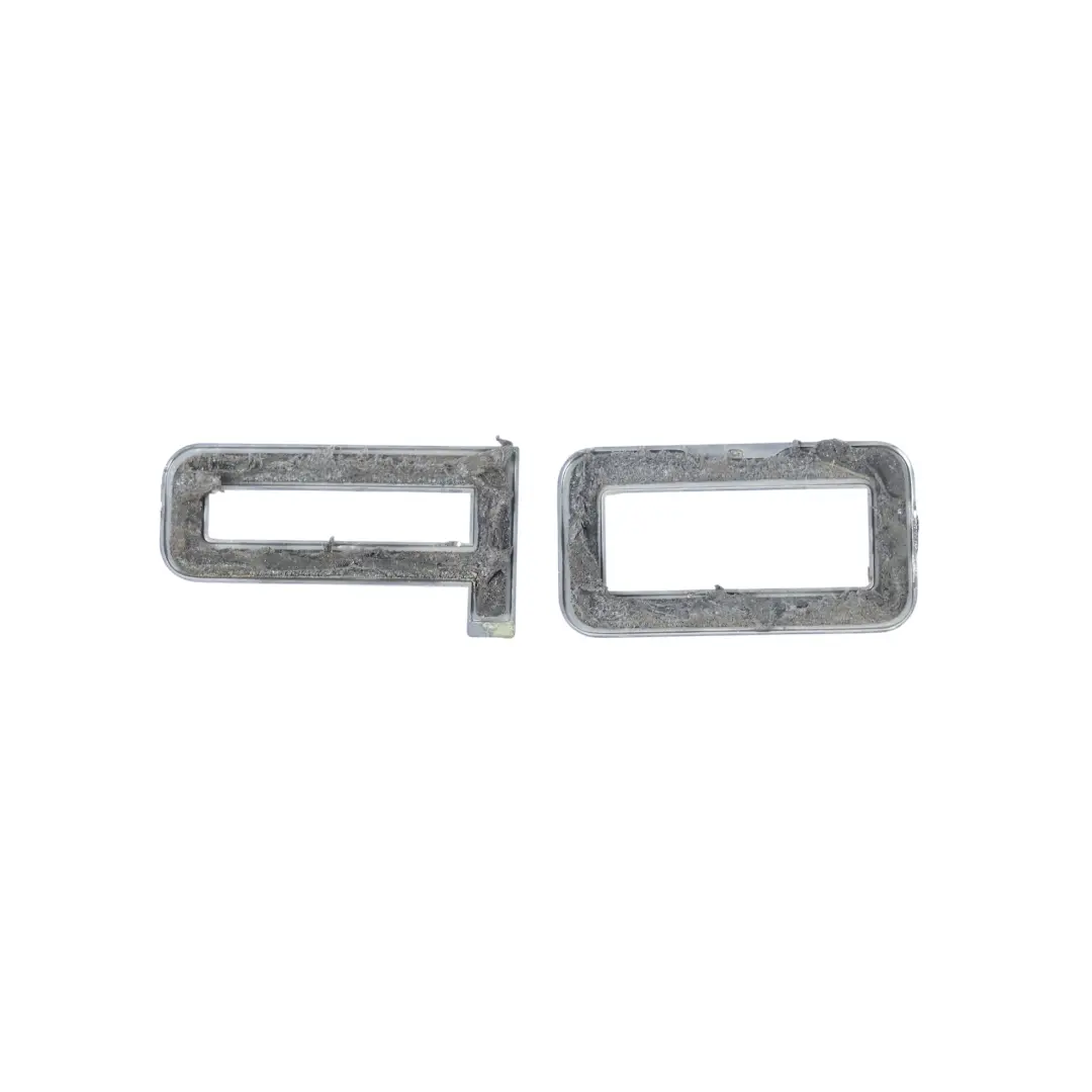 95B-2 Posteriore Portellone Scritta Emblema Logo per Porsche Macan S 95B con numero di parte 95B853687 Porsche Macan S 95B 95B-2 Posteriore Portellone Scritta Emblema Logo - SKU 95B853687 - Numero di parte 95B853687