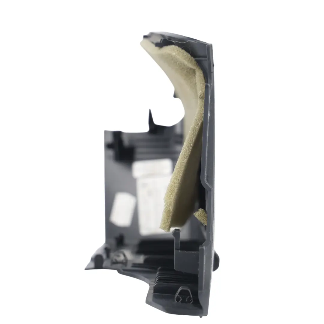 Heckklappe Verkleidung Blende Hinten Links für Porsche Macan 95B mit Teilenummer 95B863337 Porsche Macan 95B Heckklappe Verkleidung Blende Hinten Links - SKU 95B863337 - Teilenummer 95B863337