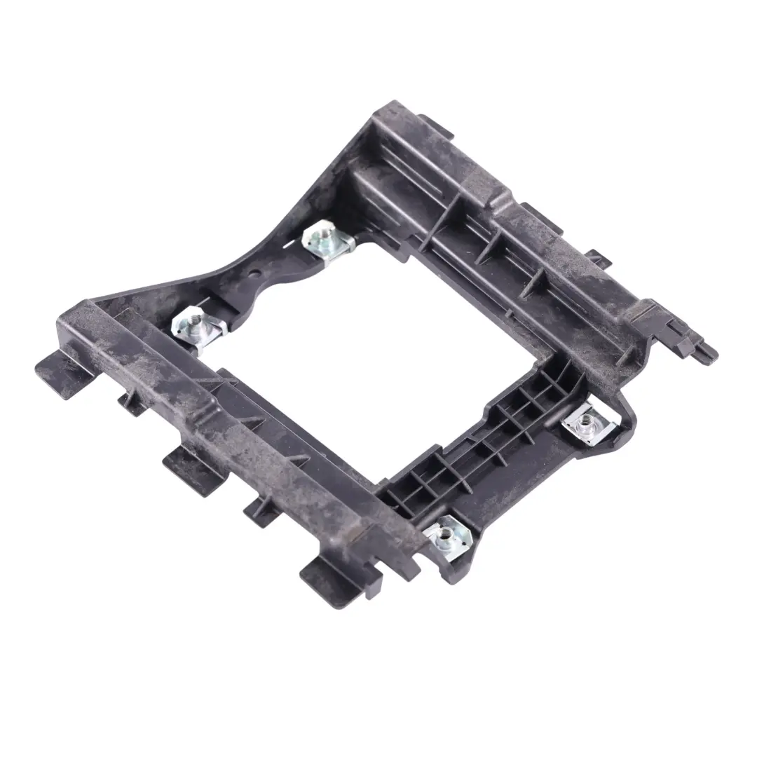 Soporte Fijación Consola Central para Porsche Macan 95B con número de pieza 95B863531 Porsche Macan 95B Soporte Fijación Consola Central - SKU 95B863531 - Número de pieza 95B863531