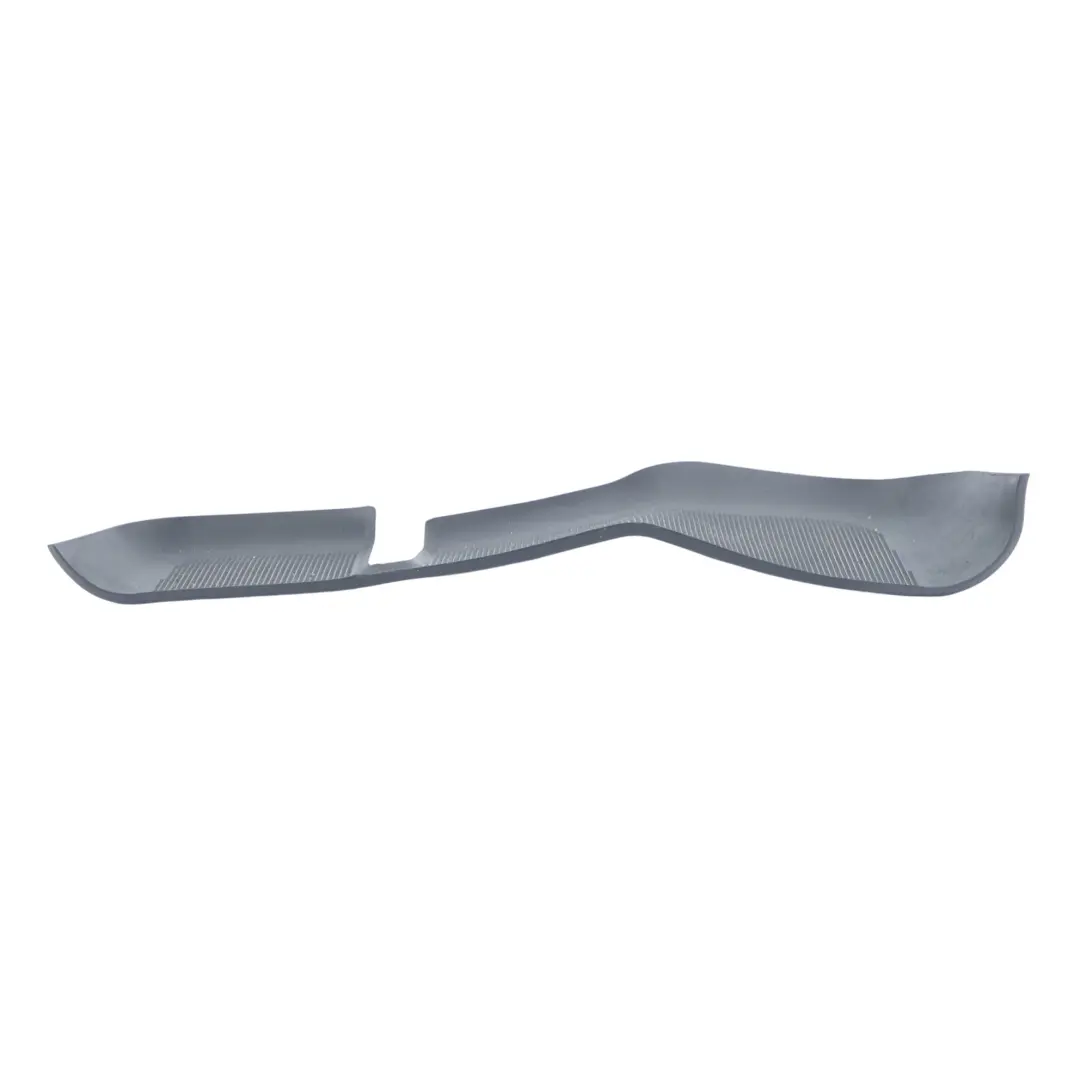 Porsche Macan 95B Goma Panel Puerta Delantera Izquierda - SKU 95B867011 - Número de pieza 95B867011