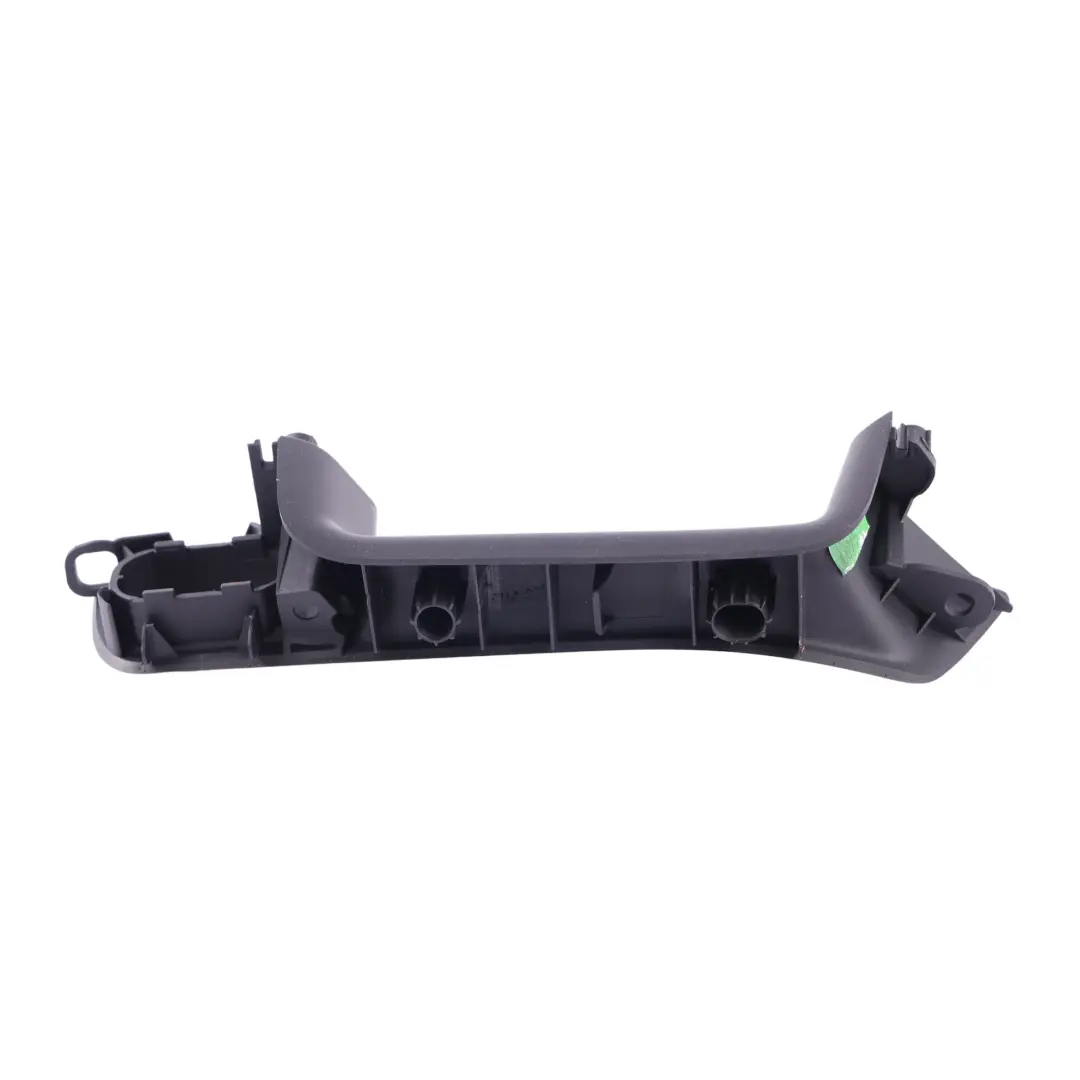 Poignée Porte Arrière Gauche pour Porsche Macan 95B à propos du numéro de pièce 95B867161 Porsche Macan 95B Poignée Porte Arrière Gauche - SKU 95B867161 - Numéro de pièce 95B867161
