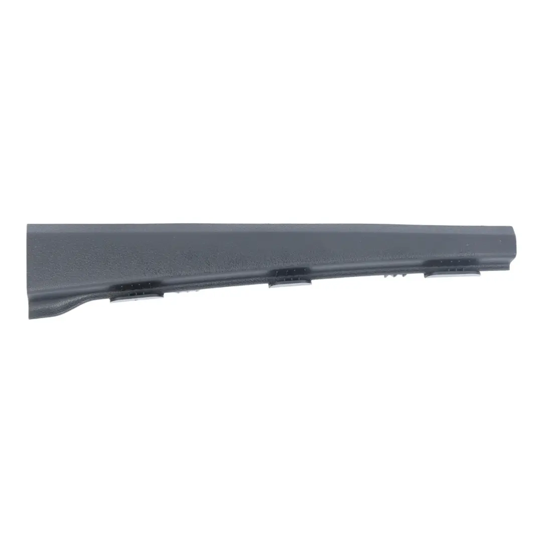 Cache Garniture Montant A Supérieur Gauche Noir pour Porsche Macan 95B à propos du numéro de pièce 95B868239 Porsche Macan 95B Cache Garniture Montant A Supérieur Gauche Noir - SKU 95B868239-1 - Numéro de pièce 95B868239