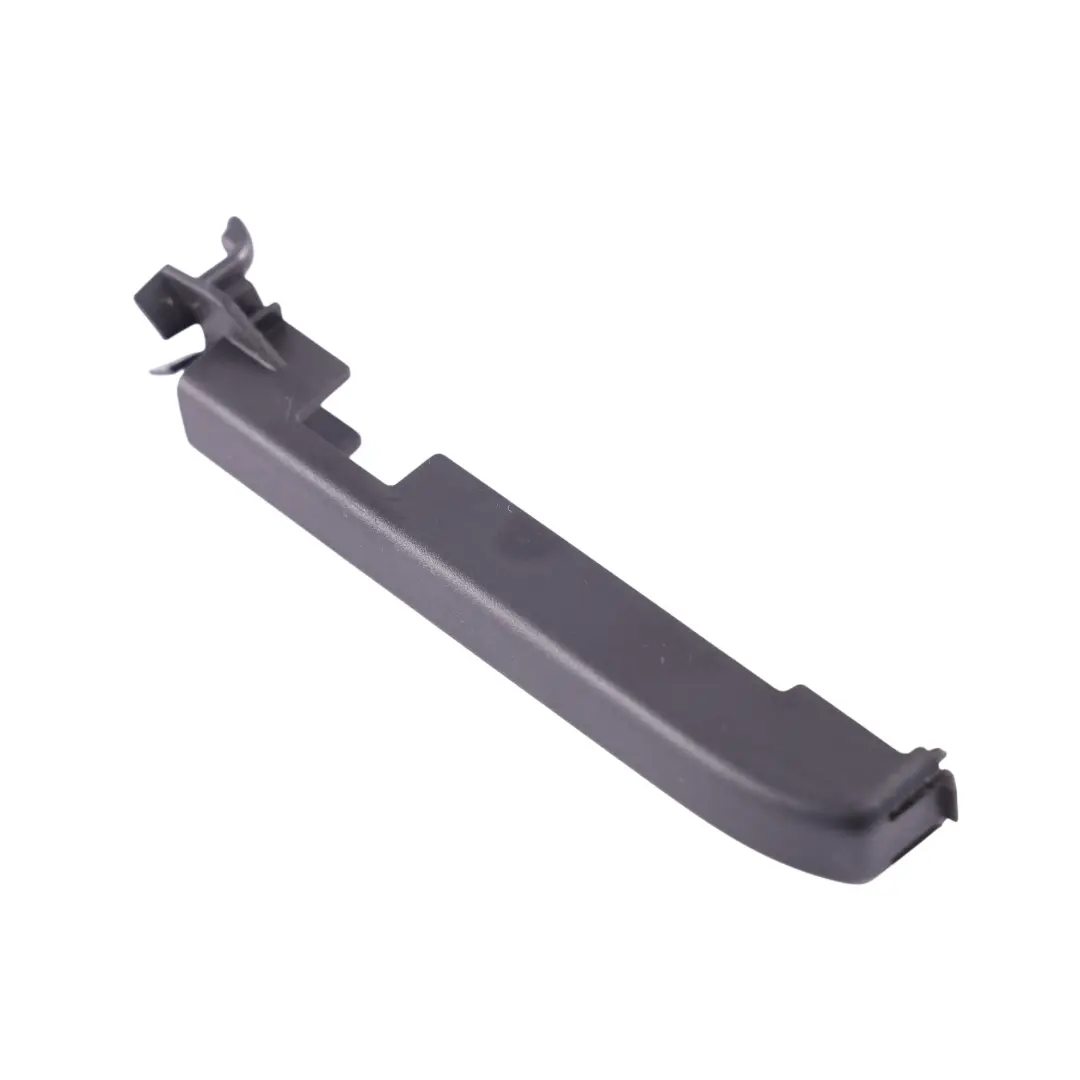 Cubierta Guía Carril Asiento Trasero Derecho para Porsche Macan 95B con número de pieza 95B882768A Porsche Macan 95B Cubierta Guía Carril Asiento Trasero Derecho - SKU 95B882768A - Número de pieza 95B882768A