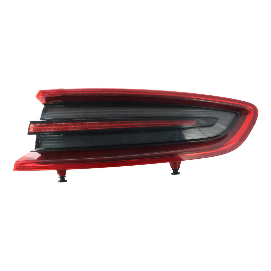 Luz Trasera Piloto LED Izquierda para Porsche Macan 95B con número de pieza 95B945096D Porsche Macan 95B Luz Trasera Piloto LED Izquierda - SKU 95B945096D - Número de pieza 95B945096D