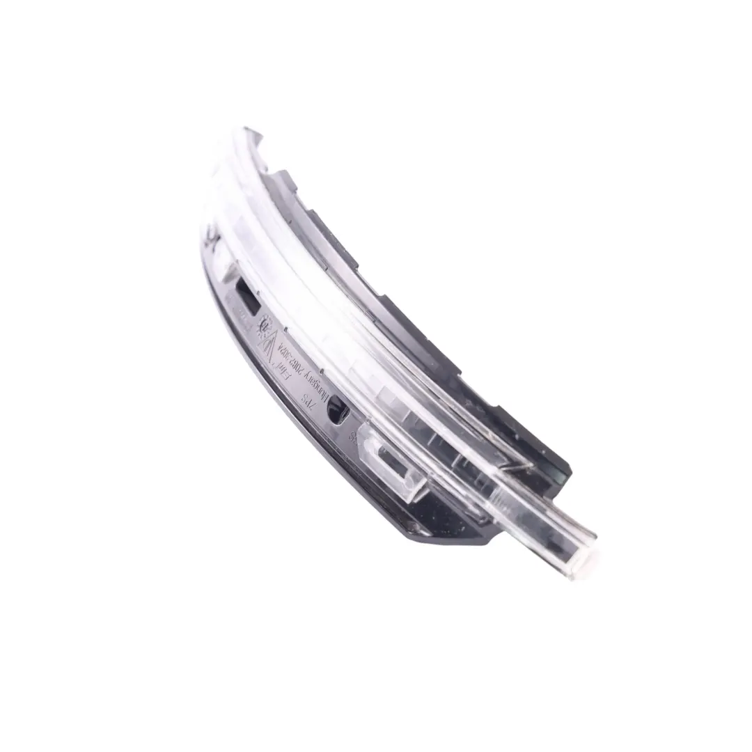 Porsche Macan 95B Ripetitore Freccia Specchietto Destro - SKU 95B949102F - Numero di parte 95B949102F