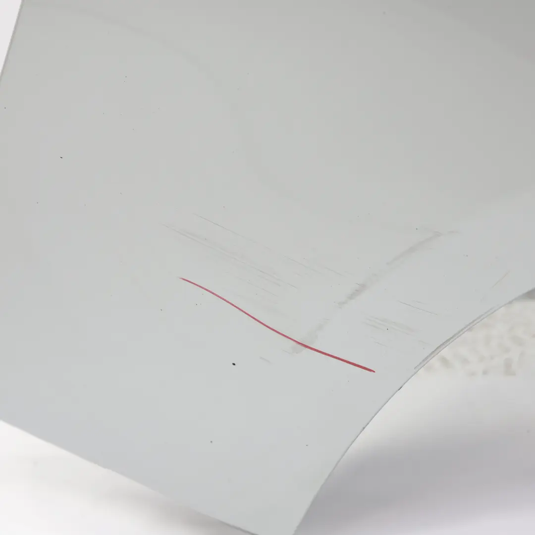 Panel lateral ala guardabarros delantero derecho Glacier Silver A83 para BMW F30 F31 con número de pieza 9621598 BMW F30 F31 Panel lateral ala guardabarros delantero derecho Glacier Silver A83 - SKU 9621598-GSB - Número de pieza 9621598