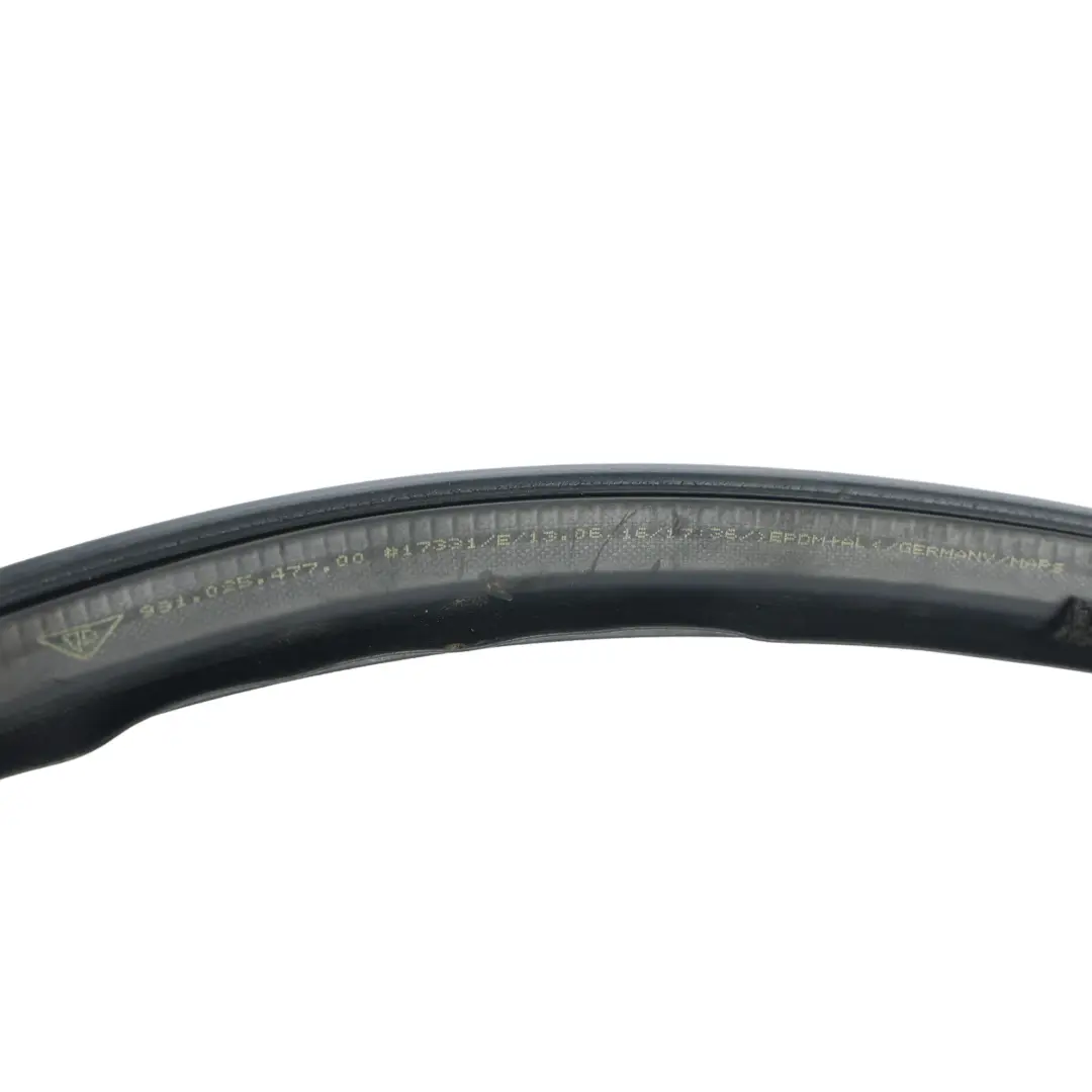 Porsche 718 Boxster 982 Guarnizione Finestrino Anteriore Destra - SKU 98153737803 - Numero di parte 98153737803
