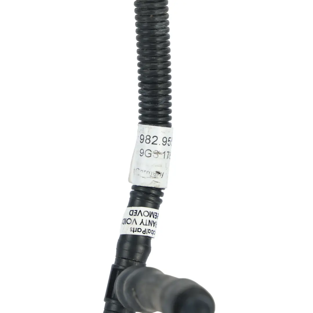 982C Headlight Washer Hose Line Pipe to Porsche 718 Cayman S with Part number 982955944A Porsche 718 Cayman S 982C Headlight Washer Hose Line Pipe - SKU 982955944A-1 - Part number 982955944A
