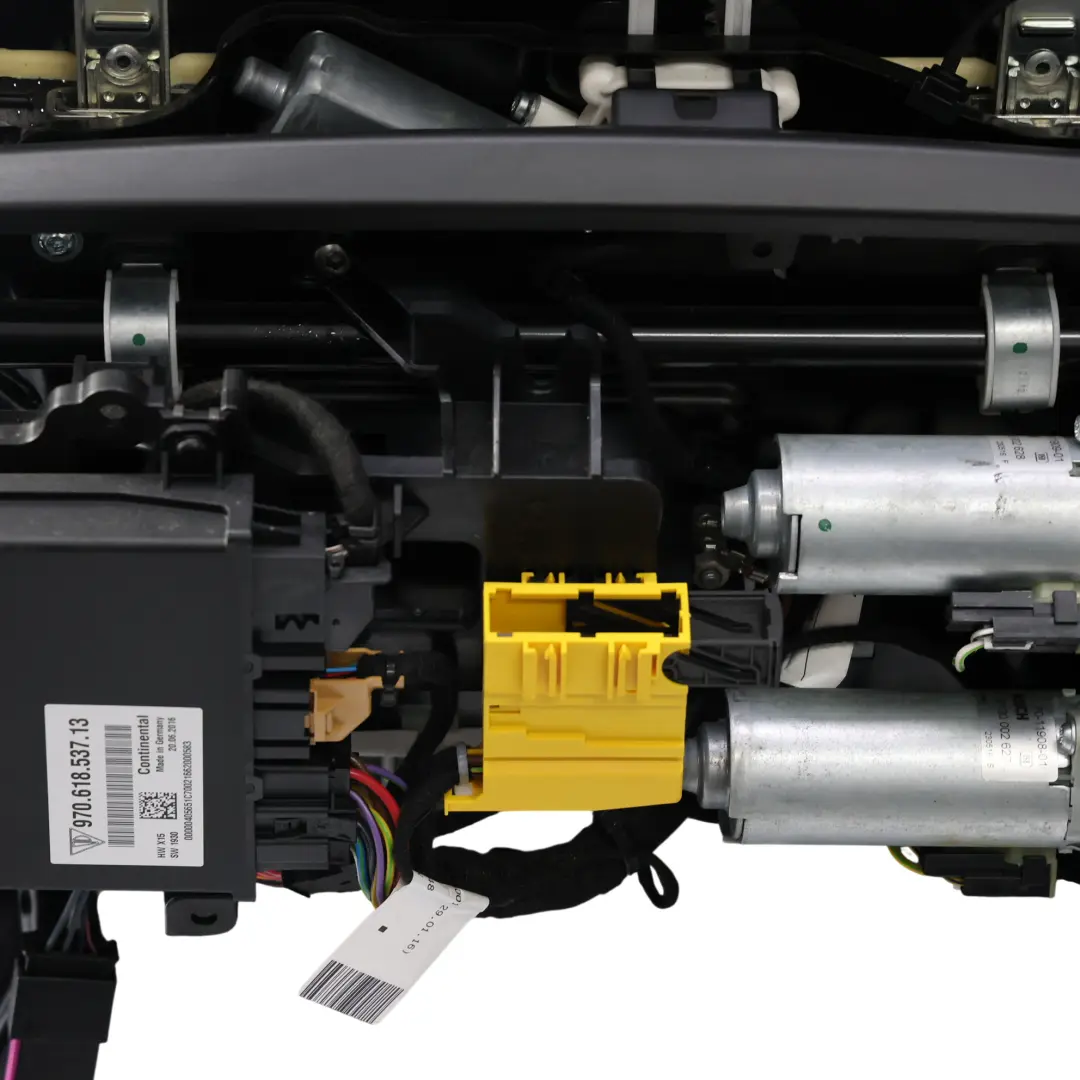 Sportsitz Vorne Elektrisch Beheizt Links Schwarz Leder für Porsche Cayman 982 mit Teilenummer 99152114113 Porsche Cayman 982 Sportsitz Vorne Elektrisch Beheizt Links Schwarz Leder - SKU 99152114113-1 - Teilenummer 99152114113