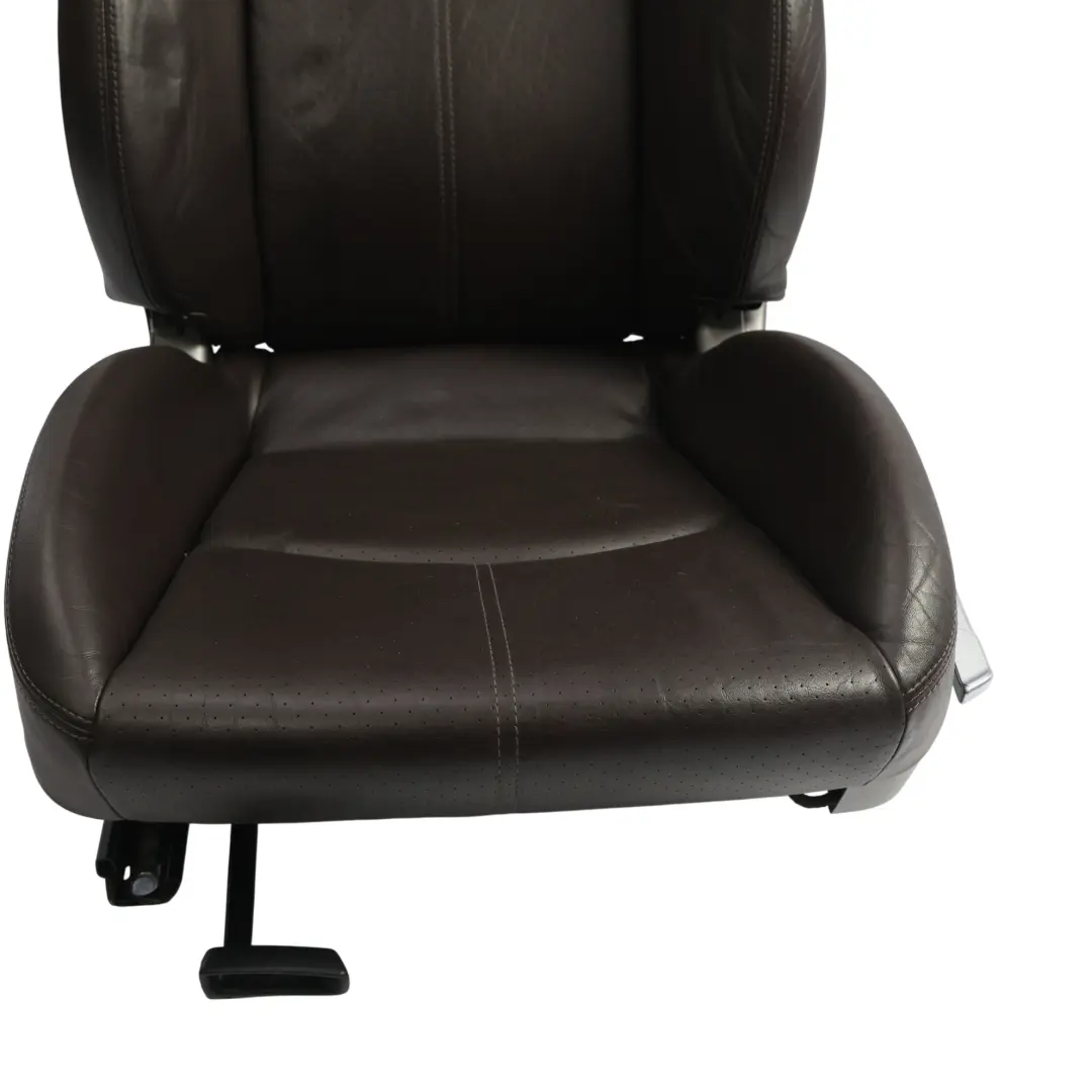 Asiento Deportivo Delantero Calefactado Izquierdo Cuero Marrón C para Porsche 911 996 con número de pieza 99752115100 Porsche 911 996 Asiento Deportivo Delantero Calefactado Izquierdo Cuero Marrón C - SKU 99752115100-2 - Número de pieza 99752115100