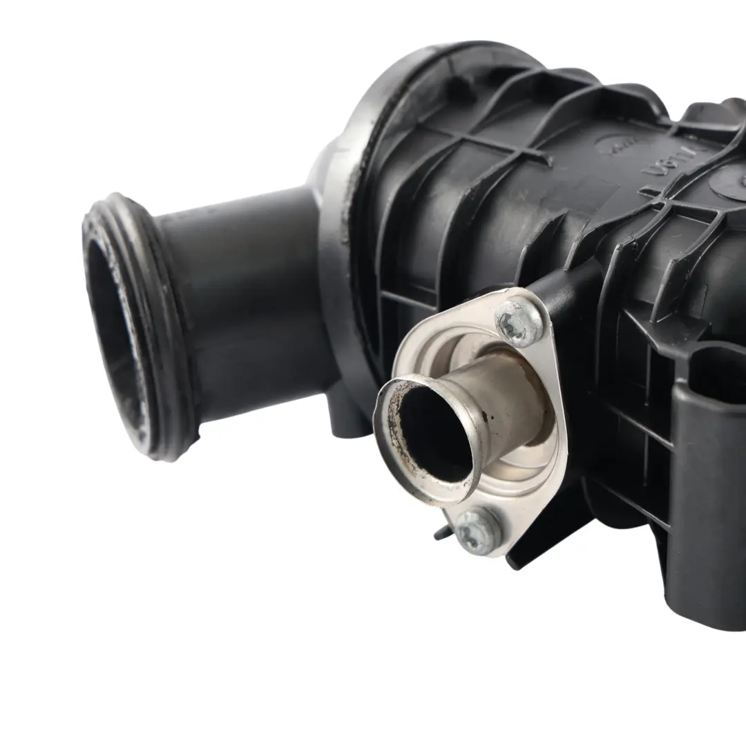 Drosselklappe Ansaugluft 3.0 Diesel für Jaguar Range Rover Sport L494 mit Teilenummer 9X2Q-9L444-CC Jaguar Range Rover Sport L494 Drosselklappe Ansaugluft 3.0 Diesel - SKU 9X2Q-9L444-CC - Teilenummer 9X2Q-9L444-CC