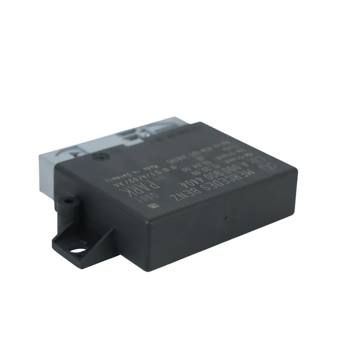 Modulo Sensori Parcheggio PDC per Mercedes W212 S212 C207 con numero di parte A0009004404 Mercedes W212 S212 C207 Modulo Sensori Parcheggio PDC - SKU A0009004404 - Numero di parte A0009004404