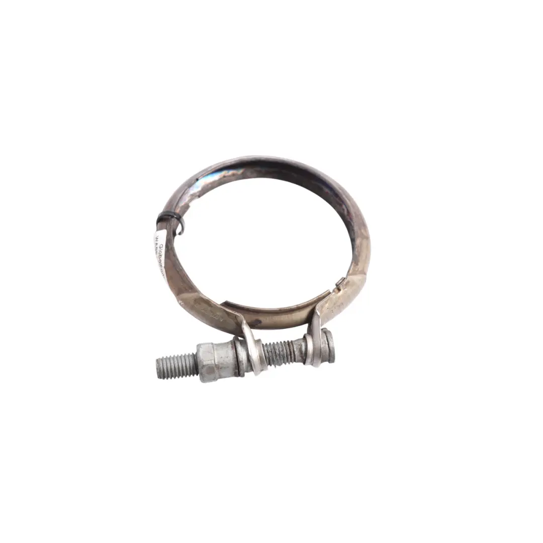 Obejma Uchwyt Rury Wydechowej do Mercedes W176 W246 C117 X117 o numerze A0009953433 Mercedes W176 W246 C117 X117 Obejma Uchwyt Rury Wydechowej - SKU A0009953433 - Numer Części A0009953433