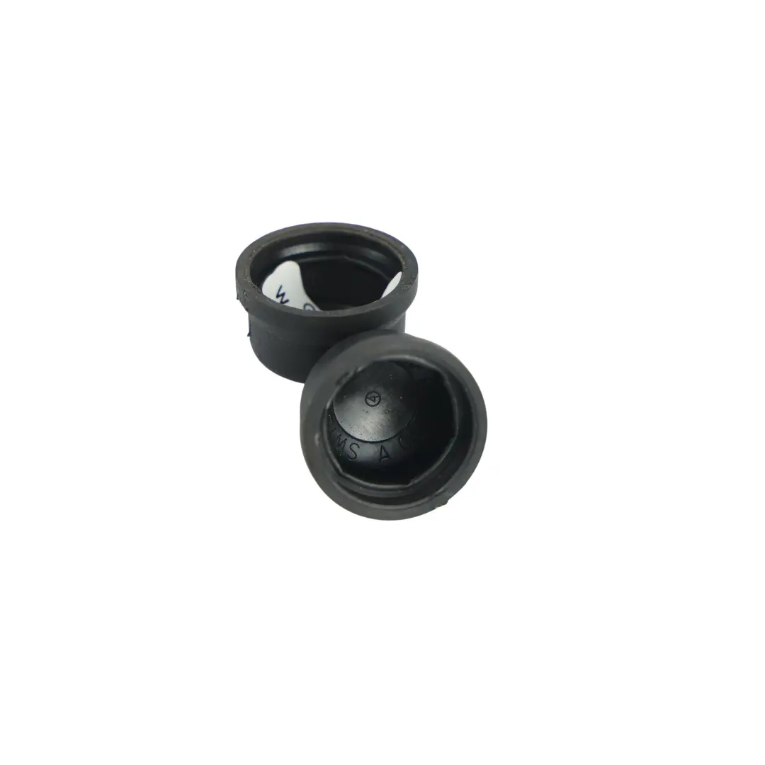 Juego Tapas Tuerca Brazo Limpiaparabrisas A000 para Mercedes W204 W205 W166 W212 C117 con número de pieza A0009984821 Mercedes W204 W205 W166 W212 C117 Juego Tapas Tuerca Brazo Limpiaparabrisas A000 - SKU A0009984821 - Número de pieza A0009984821