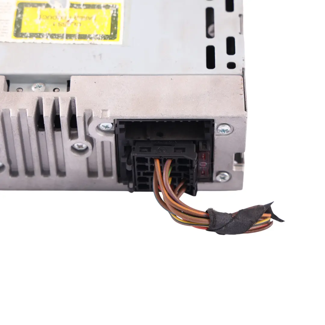Radio CD Player Stereo Head Unit Module to Volkswagen Crafter 2E with Part number A0048204086 Volkswagen Crafter 2E Radio CD Player Stereo Head Unit Module - SKU A0048204086 - Part number A0048204086