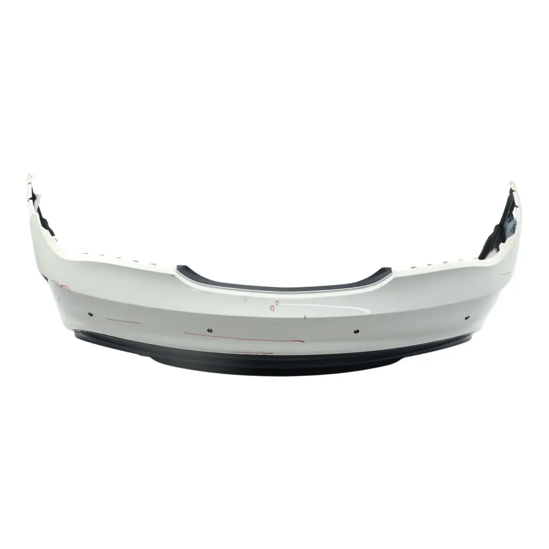 Tylny Zderzak AMG Calcite White Biały - 650 do Mercedes C117 o numerze A1178804501 Mercedes C117 Tylny Zderzak AMG Calcite White Biały - 650 - SKU A1178804501-CW - Numer Części A1178804501