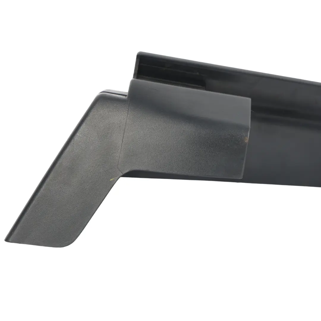 Cache Cadre Support Siège Avant Extérieur Droit pour Mercedes X164 à propos du numéro de pièce A1649194820 Mercedes X164 Cache Cadre Support Siège Avant Extérieur Droit - SKU A1649194820 - Numéro de pièce A1649194820