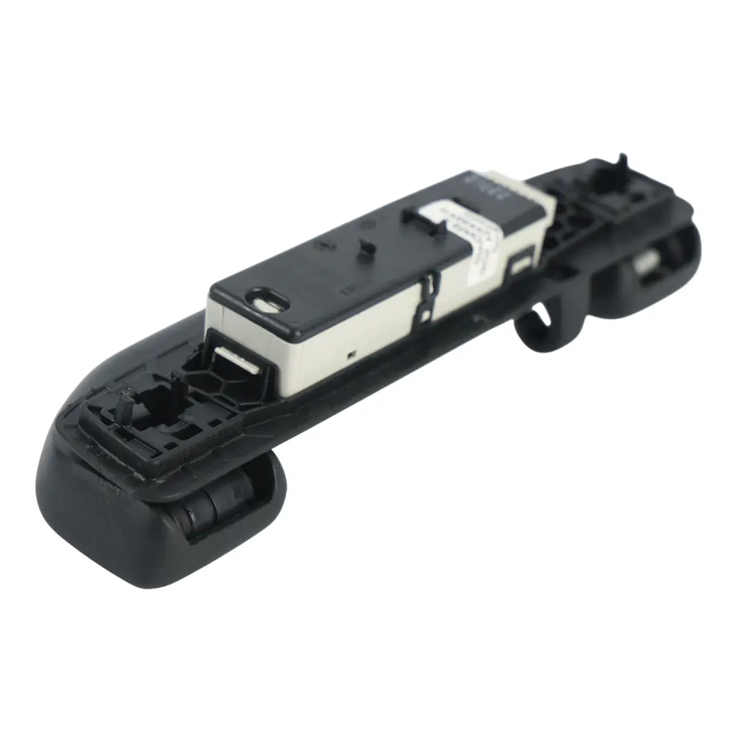 Agarradera techo Mercedes W246 W213 Interior Manija Lámpara Trasera A0998150100 para con número de pieza A1668100654 Agarradera techo Mercedes W246 W213 Interior Manija Lámpara Trasera A0998150100 - SKU A1668100654-1 - Número de pieza A1668100654