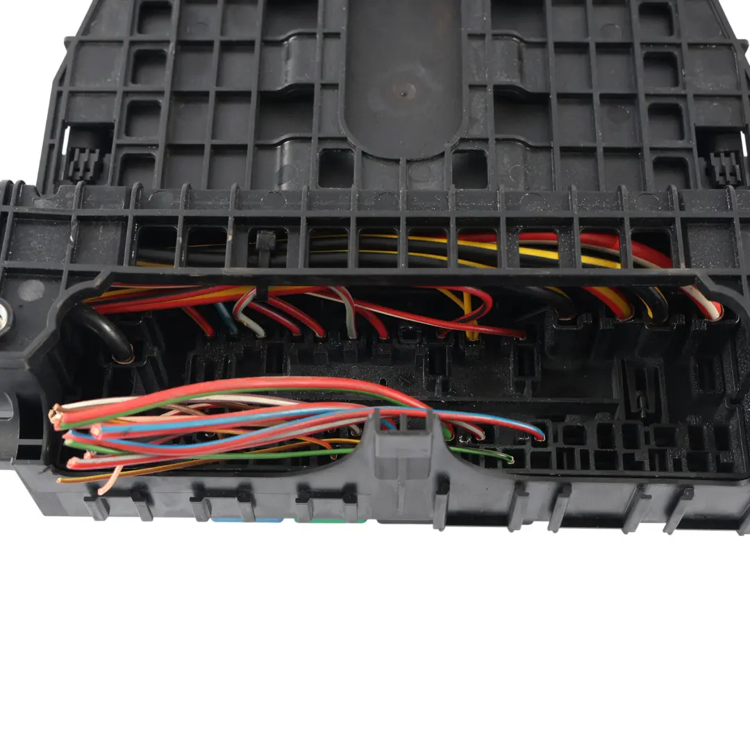 Mercedes W169 Boîtier Fusibles Module SAM - SKU A1695405645-2 - Numéro de pièce A1695405645