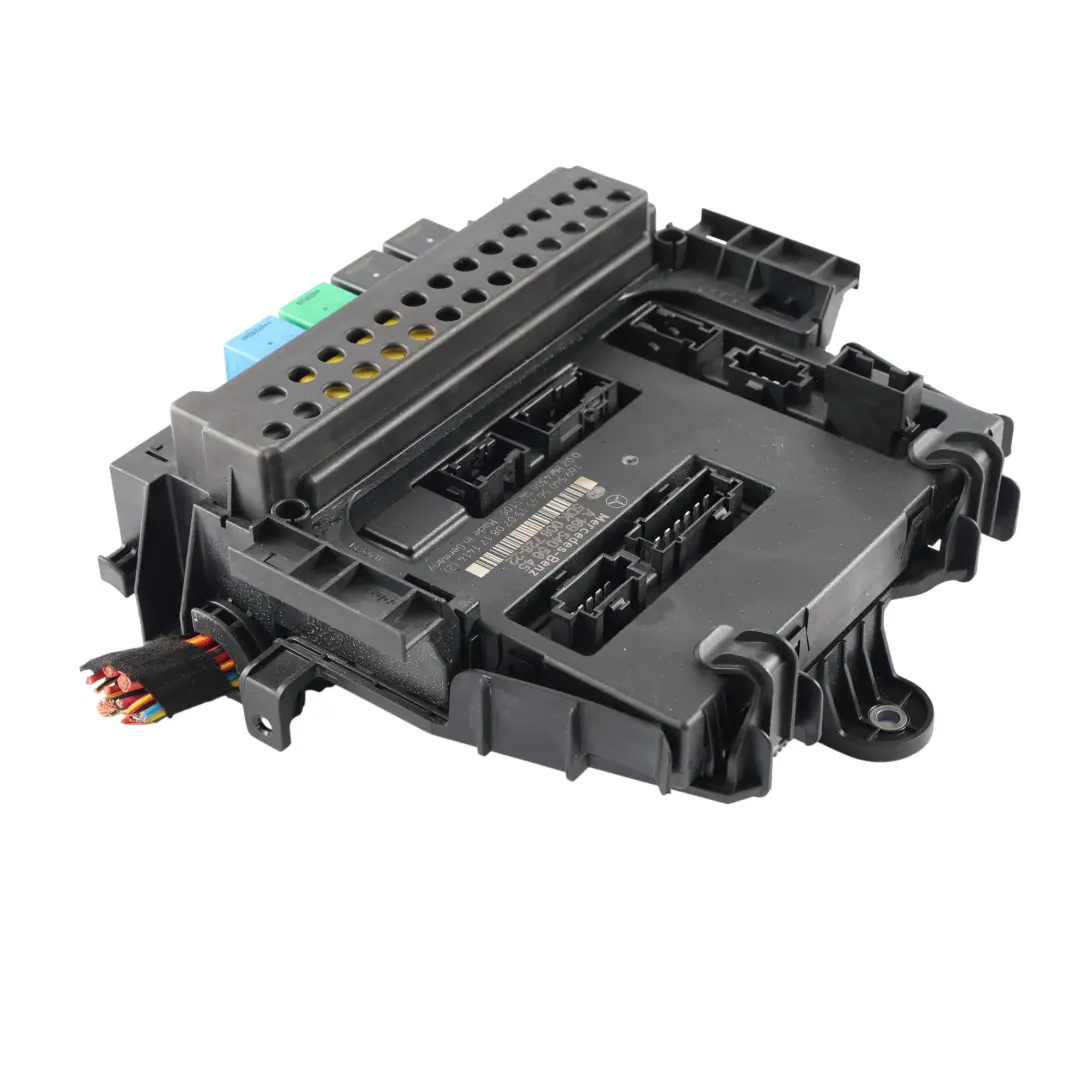 Boîtier Fusibles Module SAM pour Mercedes W169 à propos du numéro de pièce A1695405645 Mercedes W169 Boîtier Fusibles Module SAM - SKU A1695405645-2 - Numéro de pièce A1695405645