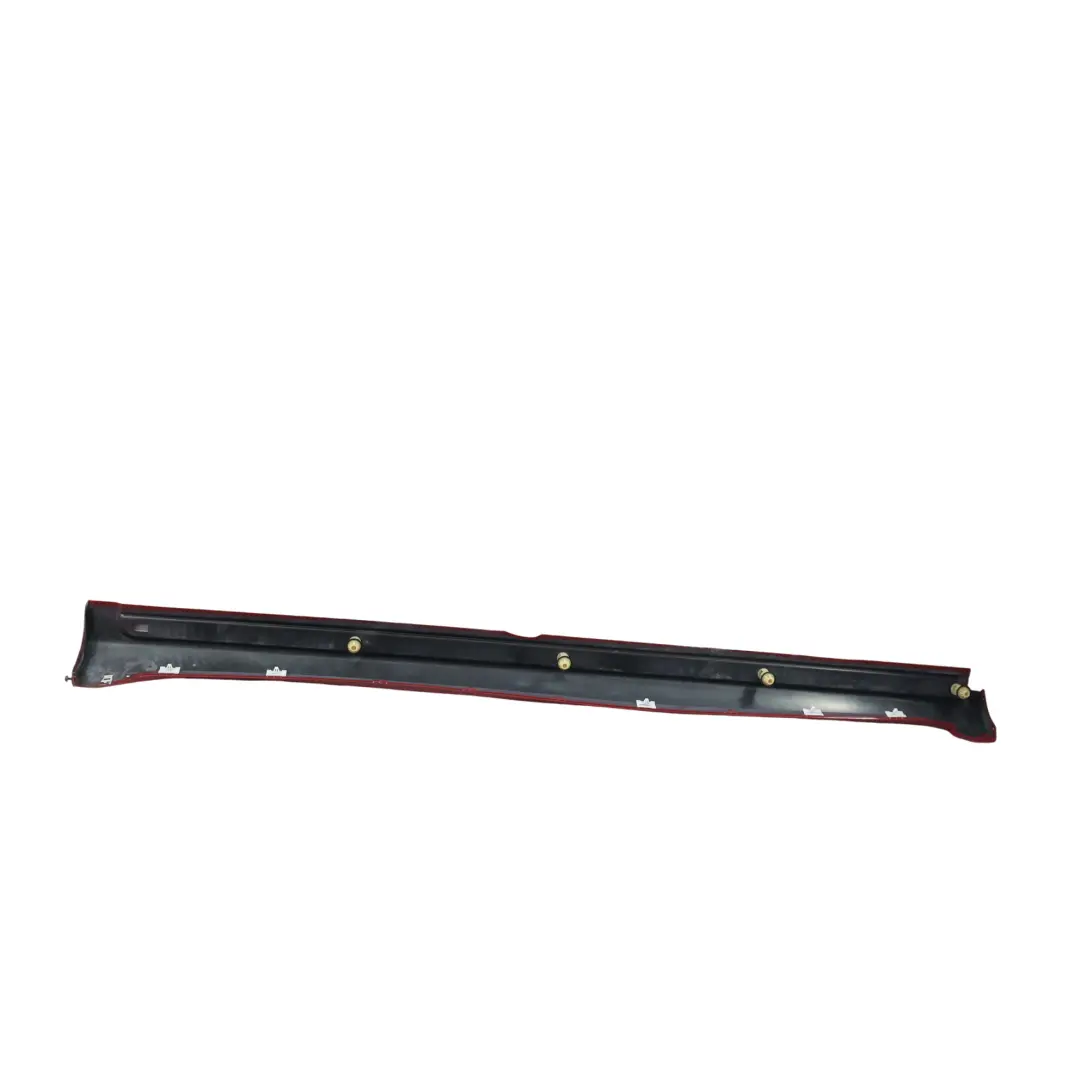 Moldura Umbral Lateral Derecha Rojo Júpiter 589 para Mercedes A W169 con número de pieza A1696110408 Mercedes A W169 Moldura Umbral Lateral Derecha Rojo Júpiter 589 - SKU A1696110408-JUR - Número de pieza A1696110408