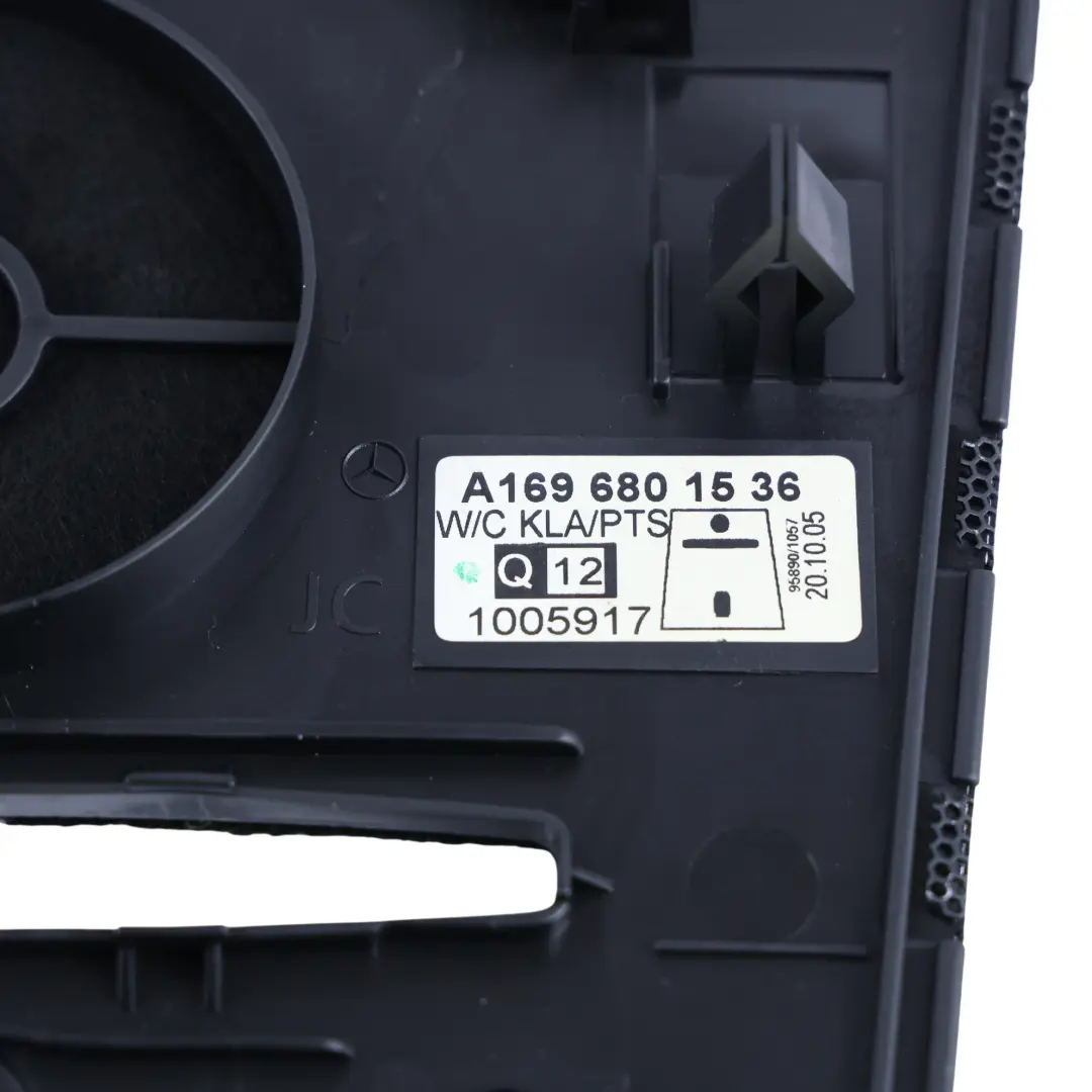 Grille Haut-Parleur Panneau Central Tableau de Bord pour Mercedes W169 à propos du numéro de pièce A1696801536 Mercedes W169 Grille Haut-Parleur Panneau Central Tableau de Bord - SKU A1696801536 - Numéro de pièce A1696801536