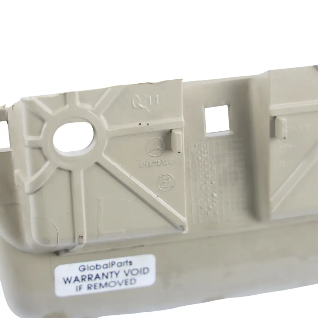 Hintere Tür Griff Einsatz Abdeckung Links Beige für Mercedes W169 mit Teilenummer A1697300340 Mercedes W169 Hintere Tür Griff Einsatz Abdeckung Links Beige - SKU A1697300340 - Teilenummer A1697300340