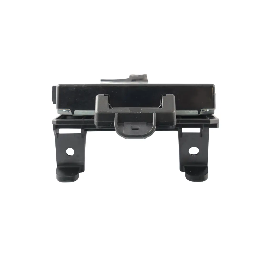 Media Interface Control Module Unit to Mercedes W212 W176 W246 W242 with Part number A1729000608 Mercedes W212 W176 W246 W242 Media Interface Control Module Unit - SKU A1729000608 - Part number A1729000608