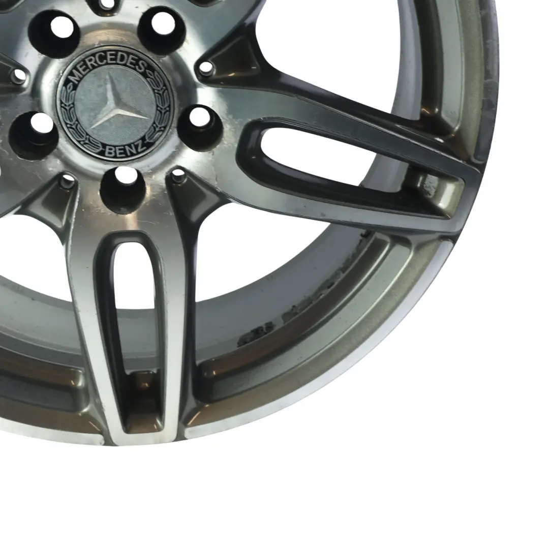 Felga Aluminiowa Alufelga 18" ET:52 7,5J do Mercedes W176 AMG o numerze A1764010700 Mercedes W176 AMG Felga Aluminiowa Alufelga 18" ET:52 7,5J - SKU A1764010700-2 - Numer Części A1764010700