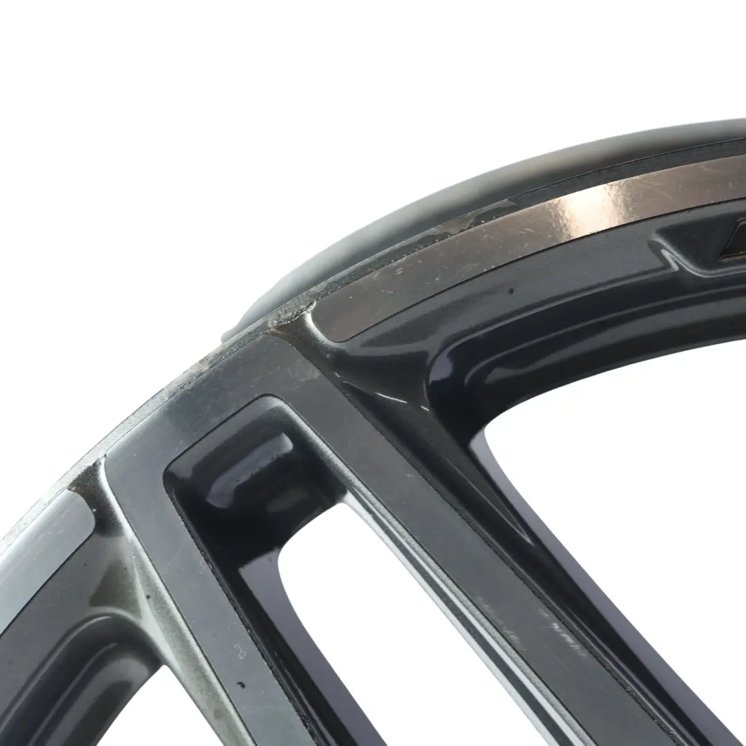 Felga Aluminiowa Alufelga 18" ET:52 7,5J do Mercedes W176 AMG o numerze A1764010700 Mercedes W176 AMG Felga Aluminiowa Alufelga 18" ET:52 7,5J - SKU A1764010700-2 - Numer Części A1764010700
