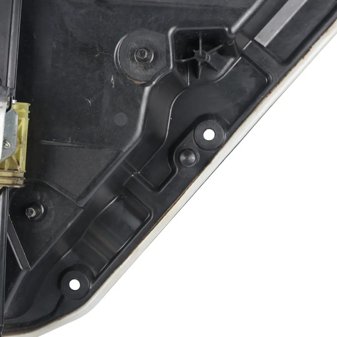 Podnośnik Szyby Tylny Lewy Panel Drzwi do Mercedes W176 o numerze A1767300179 Mercedes W176 Podnośnik Szyby Tylny Lewy Panel Drzwi - SKU A1767300179-2 - Numer Części A1767300179