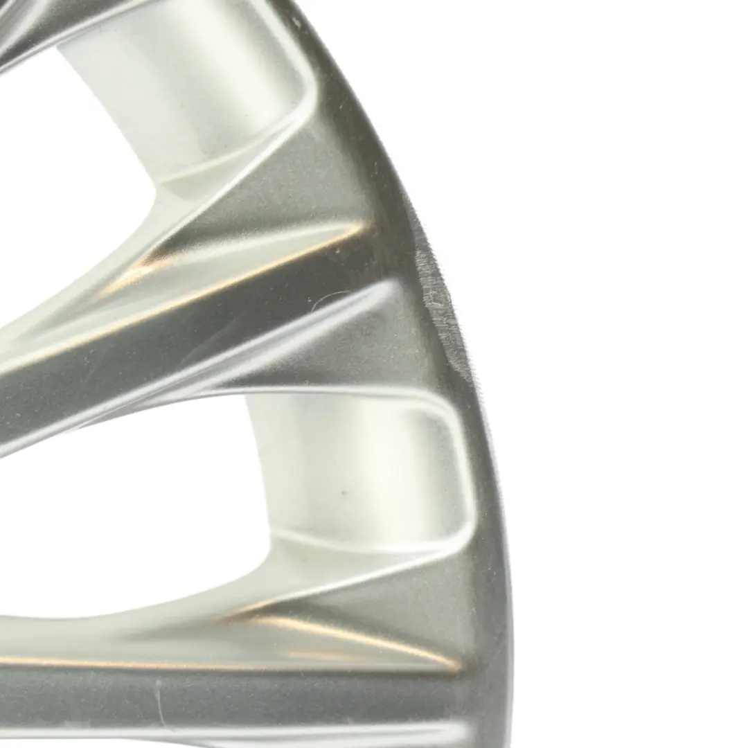 Llanta Aleación Plata 16" 6.5J ET:41.5 para Ford Fiesta Mk7 con número de pieza A1BC-1007-BB Ford Fiesta Mk7 Llanta Aleación Plata 16" 6.5J ET:41.5 - SKU A1BC-1007-BB-SL1 - Número de pieza A1BC-1007-BB