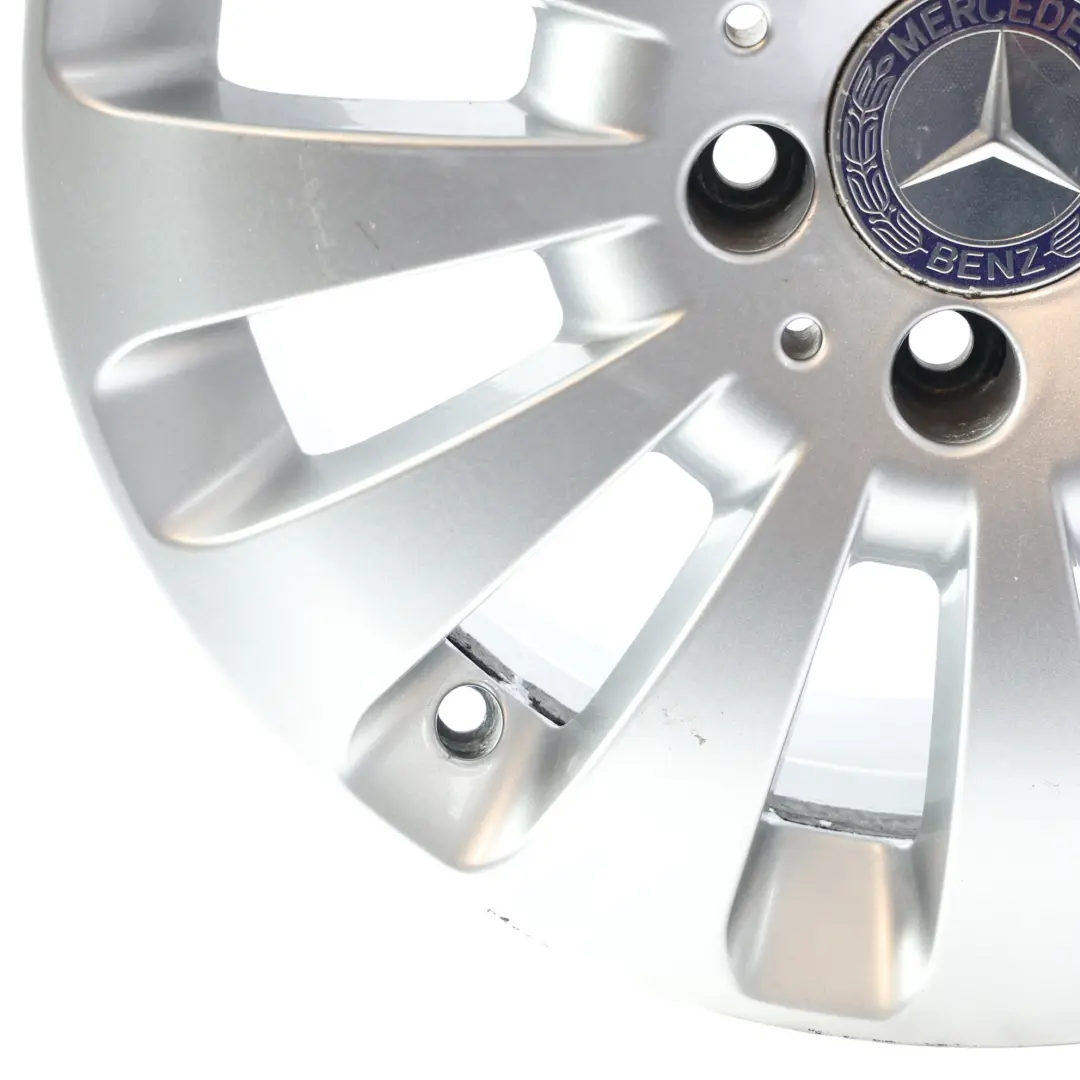 Llanta Aleación Plateada 12 Agujeros Disco 16" 7J ET43 para Mercedes W204 con número de pieza A2044010602 Mercedes W204 Llanta Aleación Plateada 12 Agujeros Disco 16" 7J ET43 - SKU A2044010602-3 - Número de pieza A2044010602