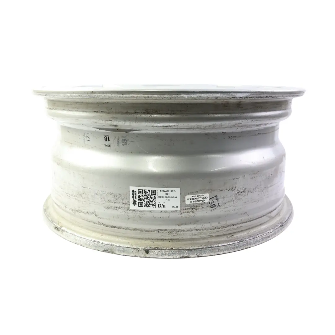 Mercedes W204 Llanta Aleación Plateada 7 Agujeros 16" ET:43 7J - SKU A2044011102-SL1 - Número de pieza A2044011102
