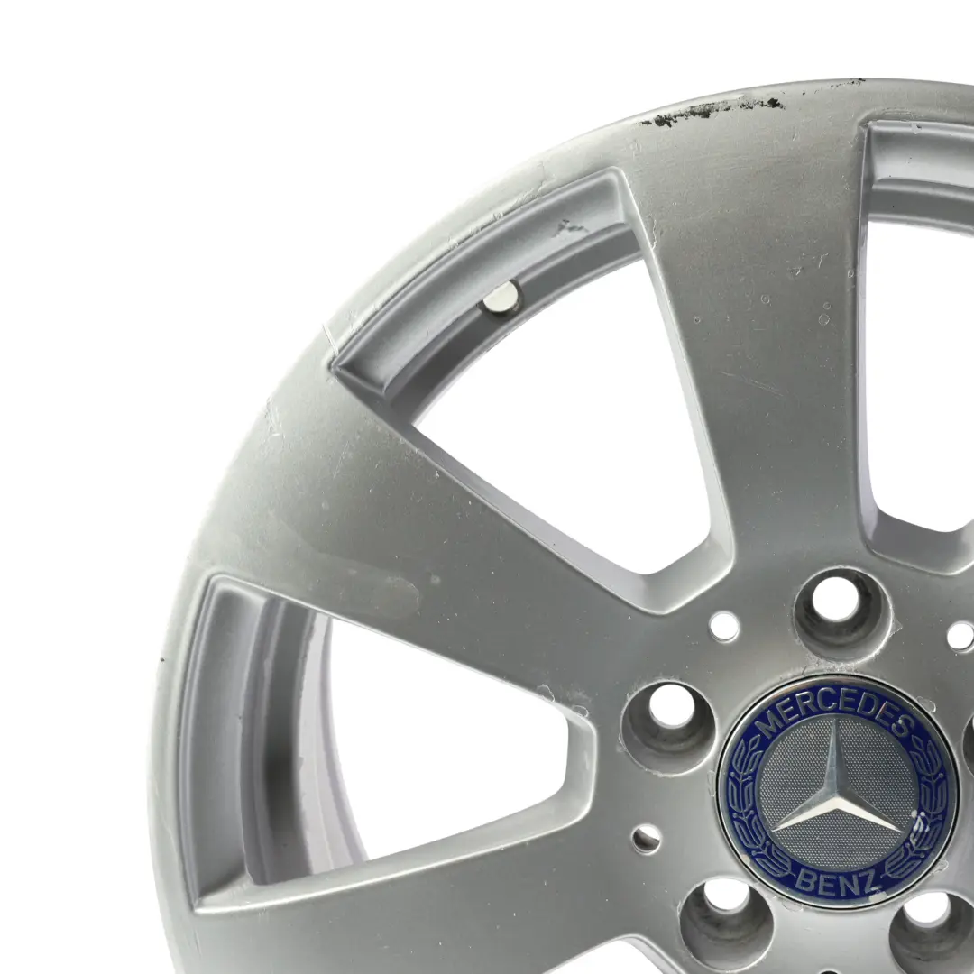 Mercedes W204 Llanta Aleación Plateada 7 Agujeros 16" ET:43 7J - SKU A2044011102-SL2 - Número de pieza A2044011102