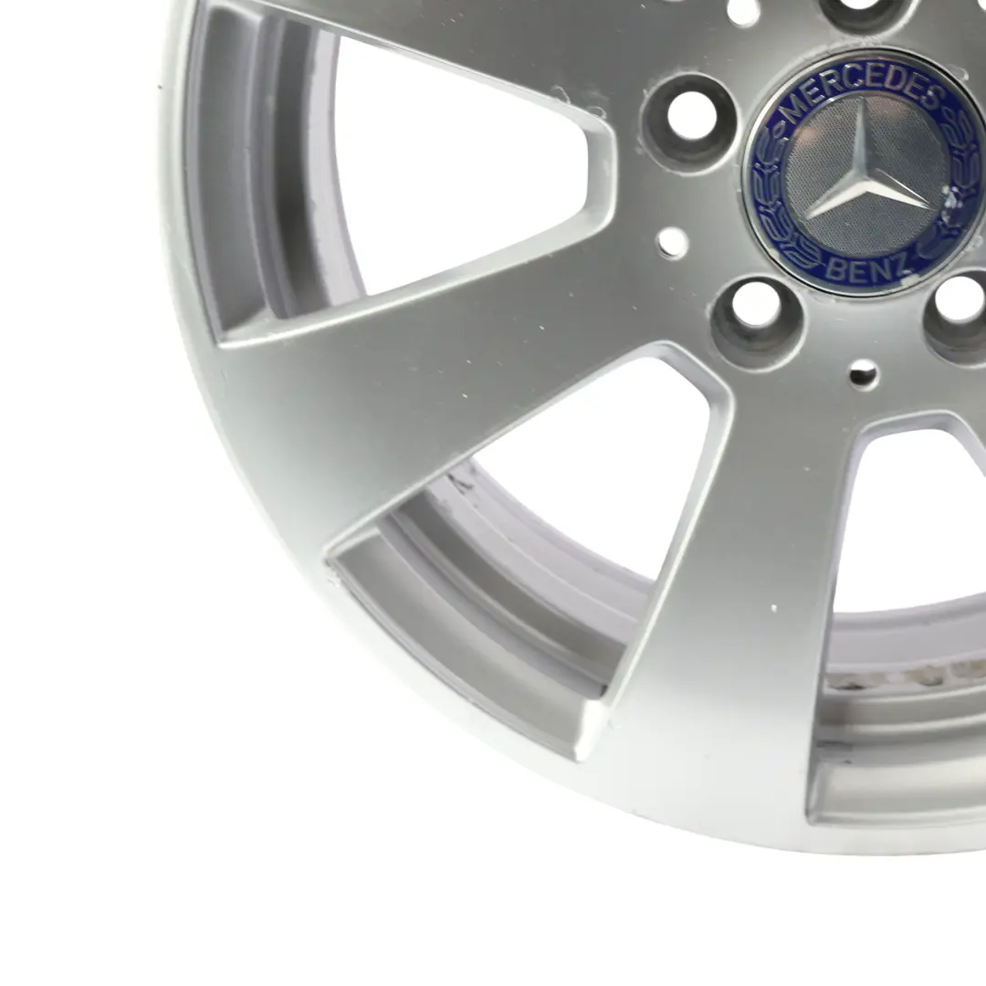 Mercedes W204 Llanta Aleación Plateada 7 Agujeros 16" ET:43 7J - SKU A2044011102-SL2 - Número de pieza A2044011102
