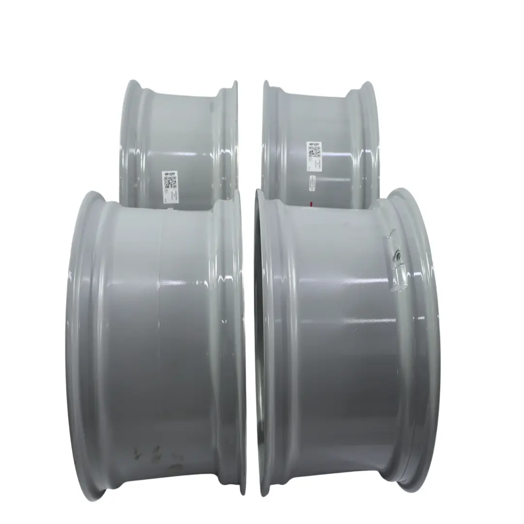 Komplet Felg Aluminiowych AMG 7-Ramienne Przód Tył 18" do Mercedes W204 o numerze A2044019802 Mercedes W204 Komplet Felg Aluminiowych AMG 7-Ramienne Przód Tył 18" - SKU A2044019802-SET - Numer Części A2044019802