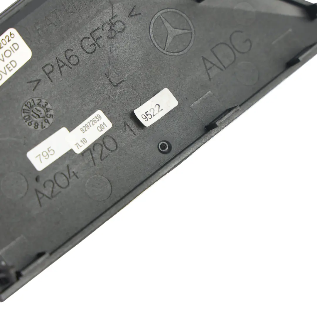 Rivestimento Pannello Porta Anteriore Sinistra per Mercedes W204 con numero di parte A2047209522 Mercedes W204 Rivestimento Pannello Porta Anteriore Sinistra - SKU A2047209522 - Numero di parte A2047209522