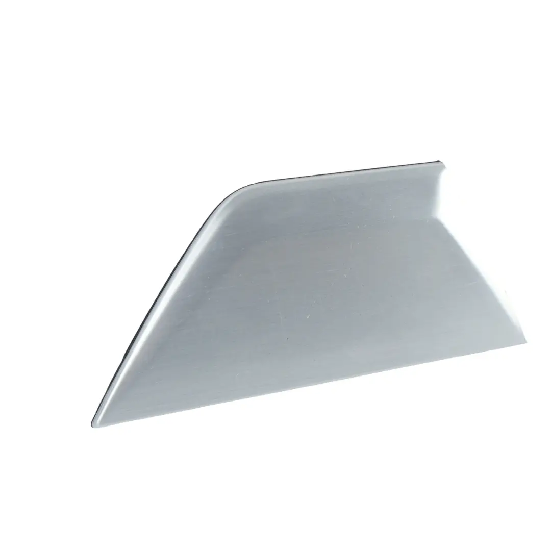 Osłona Panelu Drzwi Przednich Lewa Listwa do Mercedes W204 o numerze A2047209522 Mercedes W204 Osłona Panelu Drzwi Przednich Lewa Listwa - SKU A2047209522 - Numer Części A2047209522